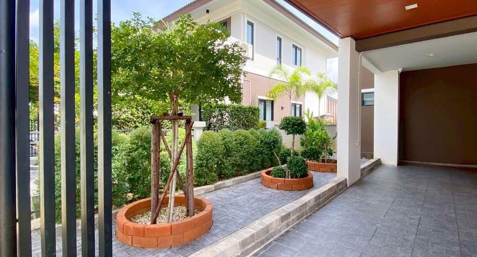Casa en alquiler de 4 habitaciones en Hang Dong, Chiang Mai