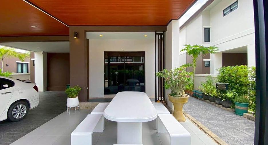 Casa en alquiler de 4 habitaciones en Hang Dong, Chiang Mai