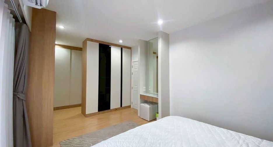 Casa en alquiler de 4 habitaciones en Hang Dong, Chiang Mai