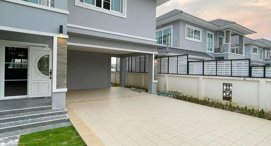 For rent 5 bedrooms villa in San Sai, Chiang Mai