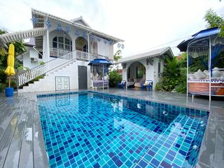 Casa en alquiler y en venta de 5 habitaciones en Mueang Chiang Mai, Chiang Mai