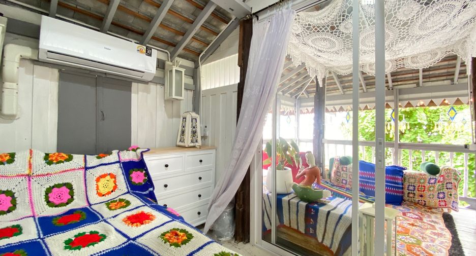 Haus zur Miete und zum Kauf mit 5 Zimmer in Mueang Chiang Mai, Chiang Mai