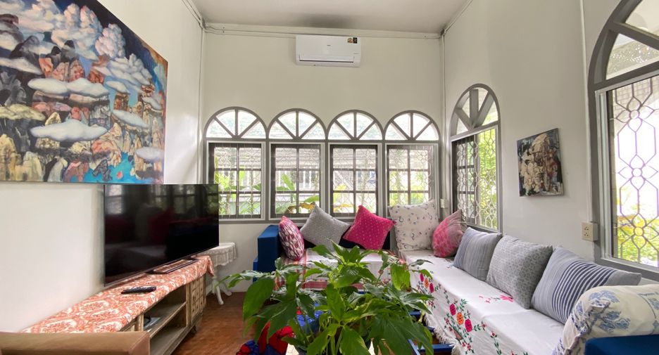 Haus zur Miete und zum Kauf mit 5 Zimmer in Mueang Chiang Mai, Chiang Mai