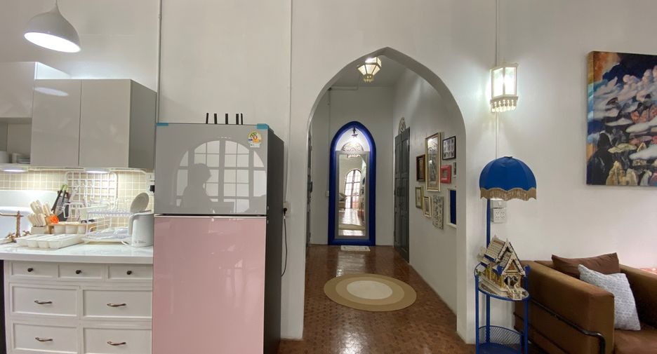 Haus zur Miete und zum Kauf mit 5 Zimmer in Mueang Chiang Mai, Chiang Mai