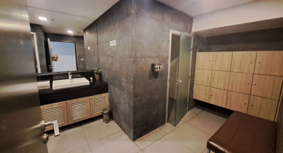 For sale 2 bedrooms condo in Bang Khen, Bangkok