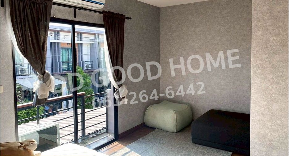 À vendre 3 chambres maison de ville à Mueang Nonthaburi, Nonthaburi
