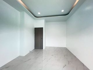 For sale 4 ベッドルーム townhouse in Thalang, Phuket