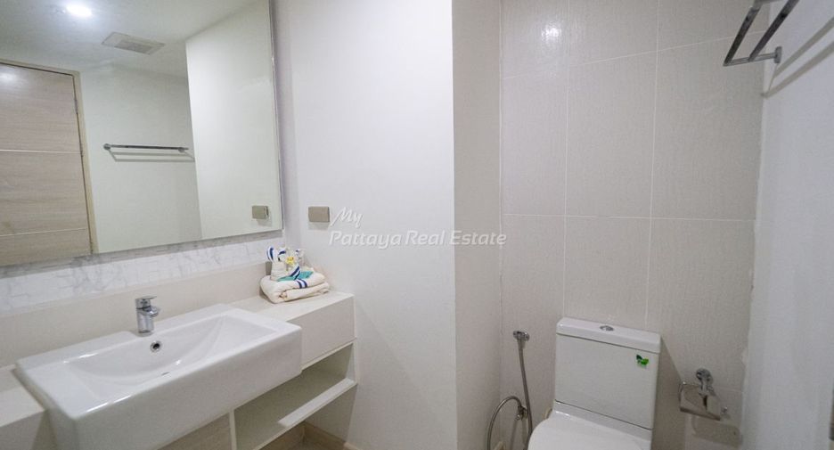 For sale 1 bed condo in Bang Lamung, Chonburi