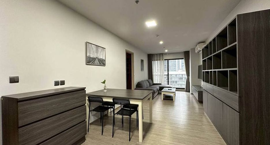 For sale 2 ベッドルーム condo in Watthana, Bangkok
