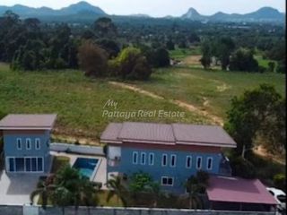 出售 4 卧室 独立屋 在 Bang Lamung, Chon Buri