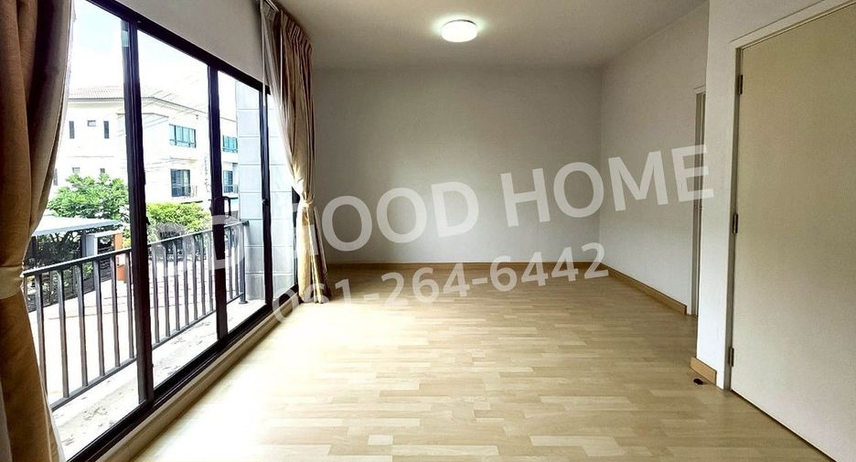 Reihenhaus zum Kauf mit 3 Zimmer in Bang Khae, Bangkok