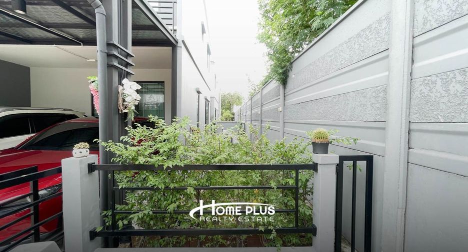 For rent and for sale 3 bedrooms townhouse in Mueang Pathum Thani, Pathum Thani