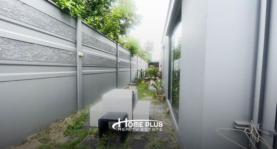 For rent and for sale 3 bedrooms townhouse in Mueang Pathum Thani, Pathum Thani