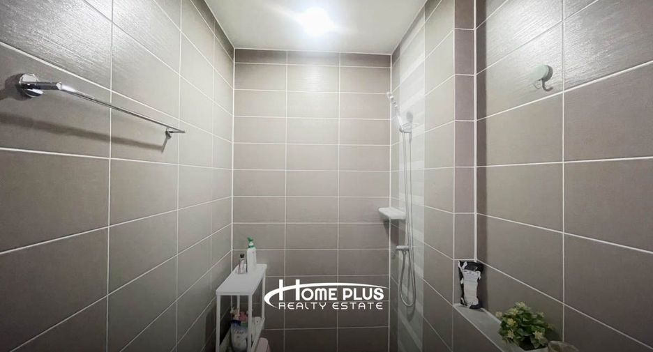For rent and for sale 3 bedrooms townhouse in Mueang Pathum Thani, Pathum Thani