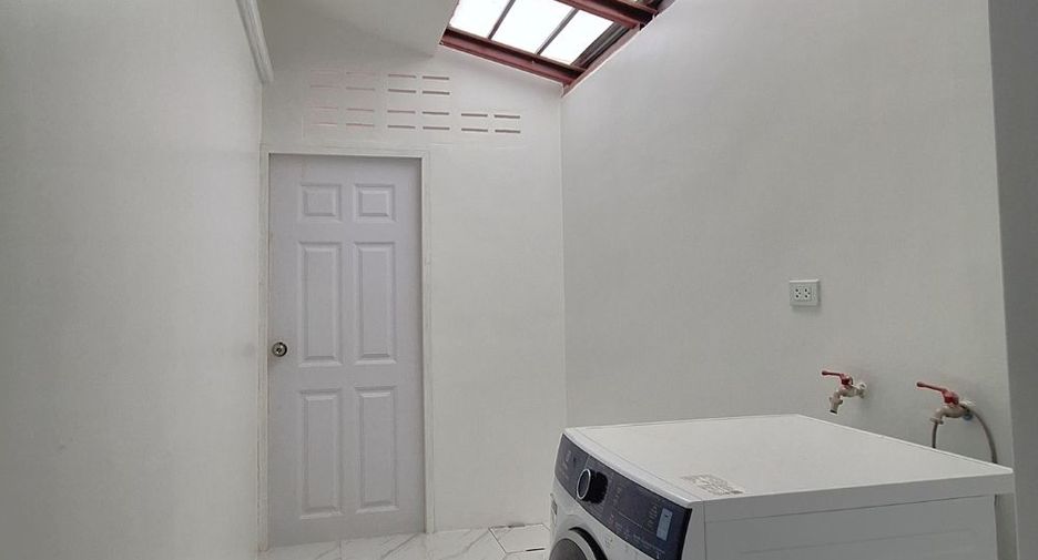 For rent 3 bedrooms villa in Thalang, Phuket