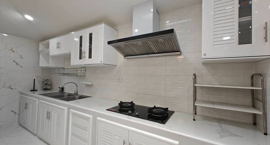 For rent 3 bedrooms villa in Thalang, Phuket