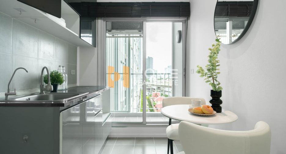 For sale 1 bed condo in Thon Buri, Bangkok