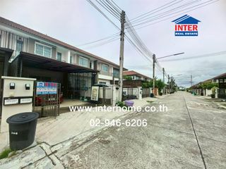For sale 3 bed townhouse in Mueang Chachoengsao, Chachoengsao