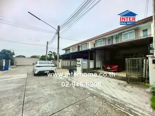 For sale 3 bed townhouse in Mueang Chachoengsao, Chachoengsao