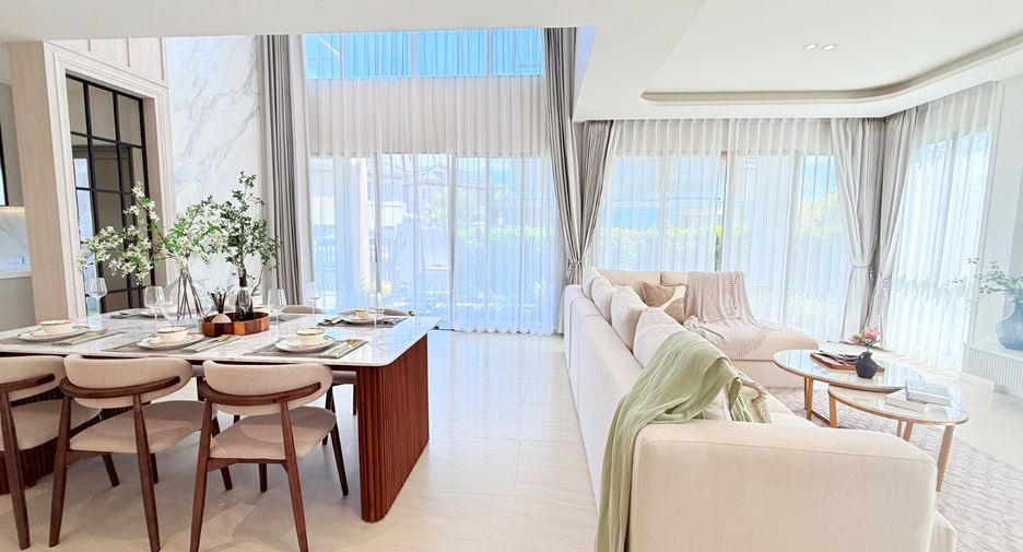 For sale 4 bedrooms house in Bang Lamung, Chonburi