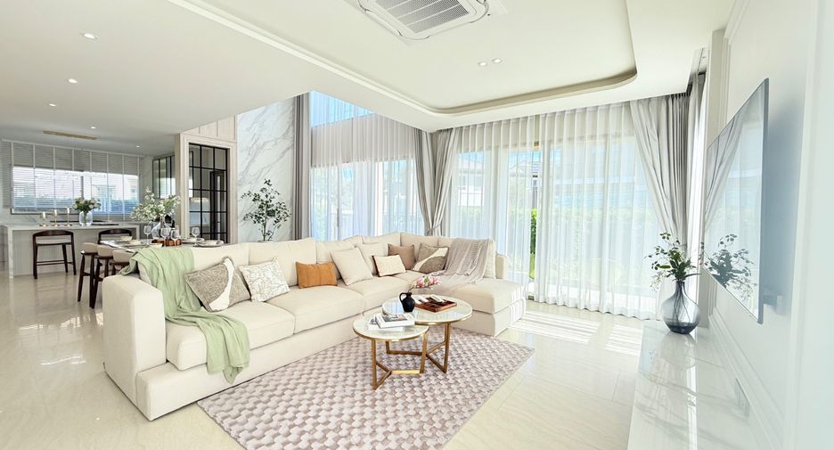 For sale 4 bedrooms house in Bang Lamung, Chonburi