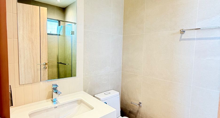 For sale 4 bedrooms house in Bang Lamung, Chonburi