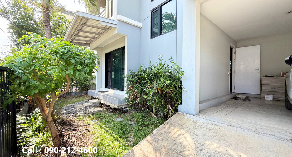 For sale 3 bedrooms house in Lat Krabang, Bangkok