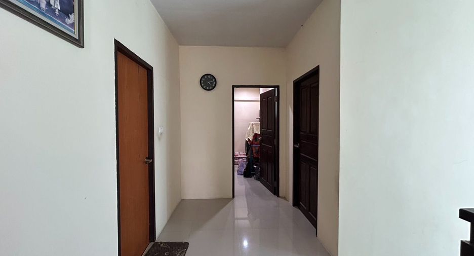 À vendre 4 chambres maison à East Pattaya, Pattaya