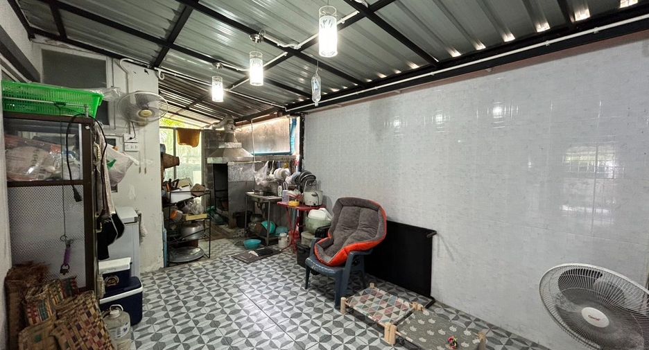À vendre 4 chambres maison à East Pattaya, Pattaya