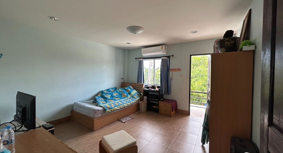 For sale 1 bed townhouse in Mueang Chon Buri, Chonburi