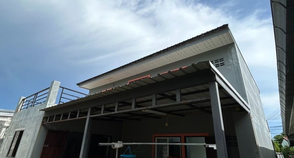 For sale 1 bed townhouse in Mueang Chon Buri, Chonburi
