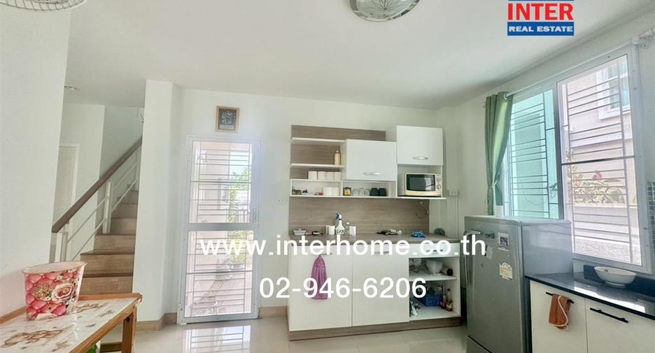 Haus zur Miete und zum Kauf mit 3 Zimmer in Phutthamonthon, Nakhon Pathom
