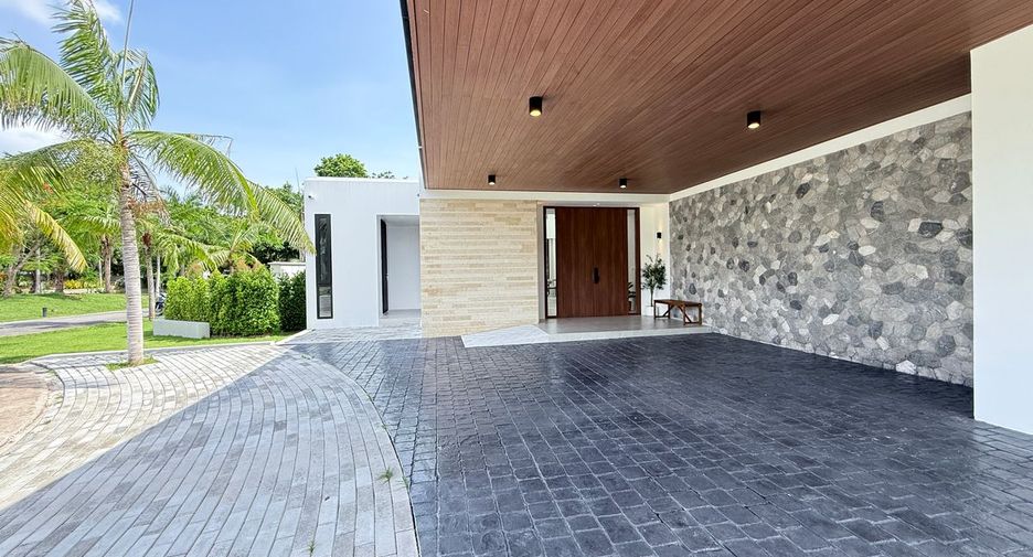 ขาย 3 ห้องนอน บ้านเดี่ยว ใน สัตหีบ, ชลบุรี