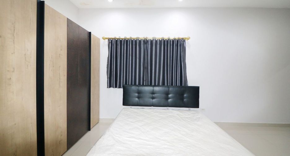 For sale 3 bedrooms house in Mueang Udon Thani, Udon Thani