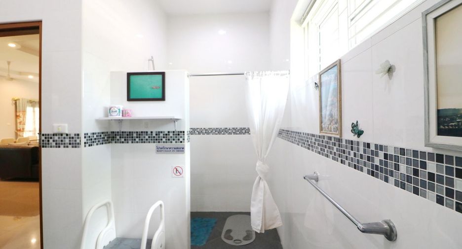 For sale 3 bedrooms house in Mueang Udon Thani, Udon Thani