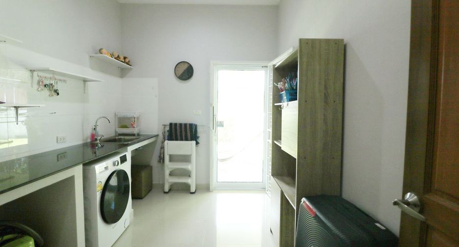 For sale 3 bedrooms house in Mueang Udon Thani, Udon Thani