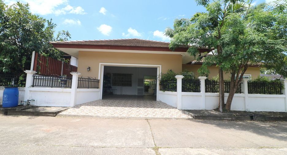 For sale 3 bedrooms house in Mueang Udon Thani, Udon Thani