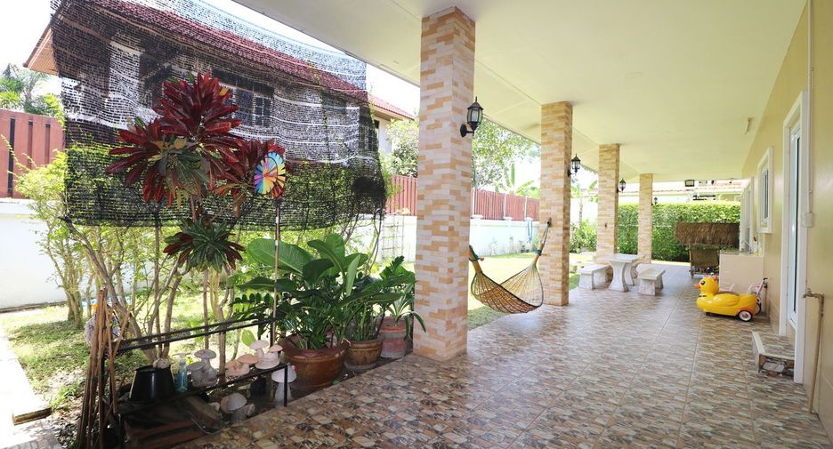 For sale 3 bedrooms house in Mueang Udon Thani, Udon Thani