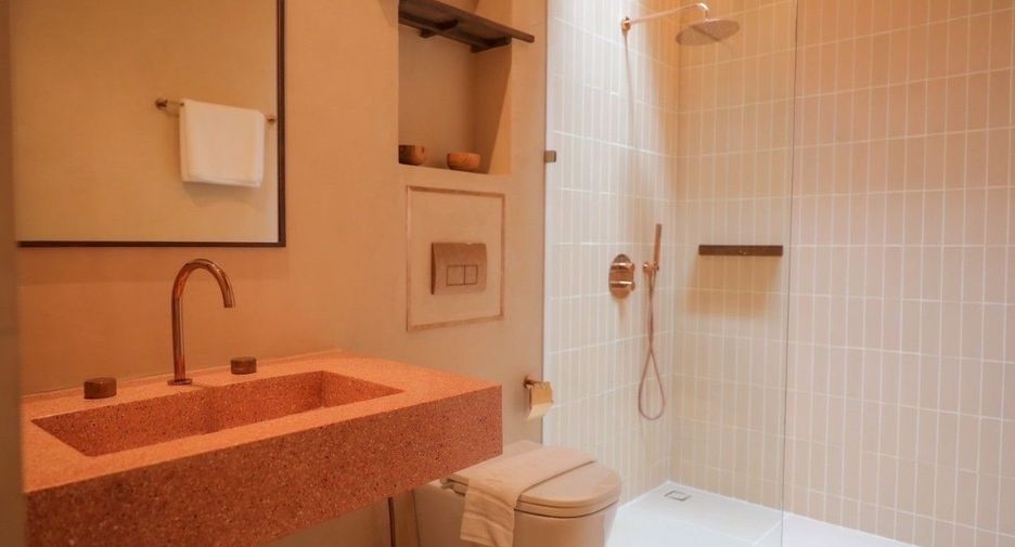 Villa zum Kauf mit 5 Zimmer in Bang Lamung, Chonburi