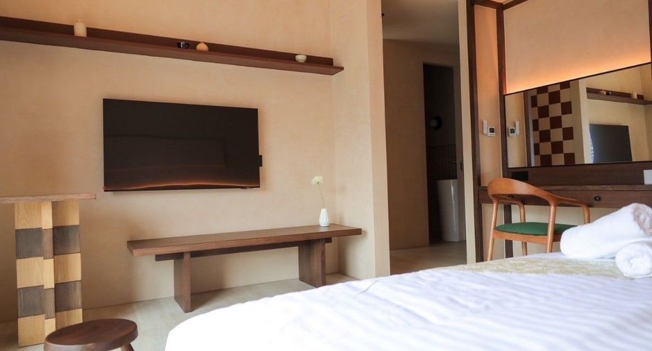 Villa zum Kauf mit 5 Zimmer in Bang Lamung, Chonburi