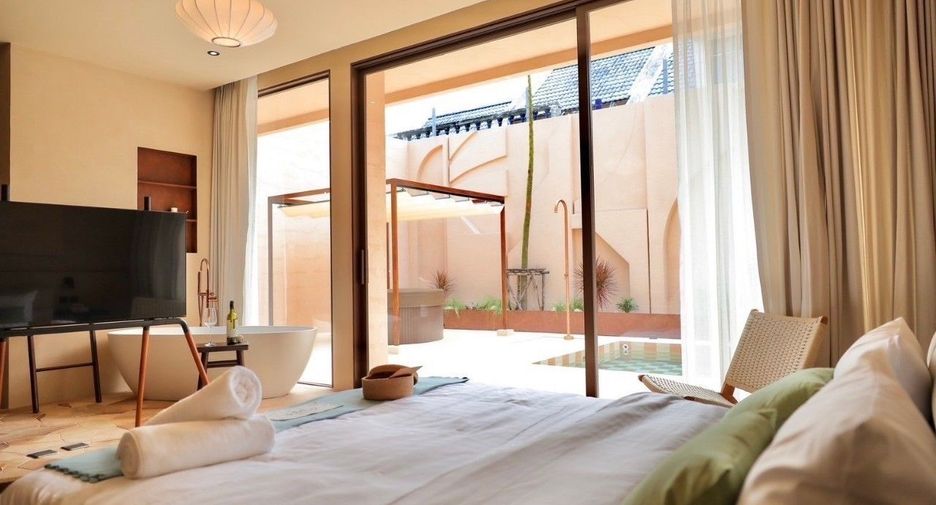 Villa zum Kauf mit 5 Zimmer in Bang Lamung, Chonburi