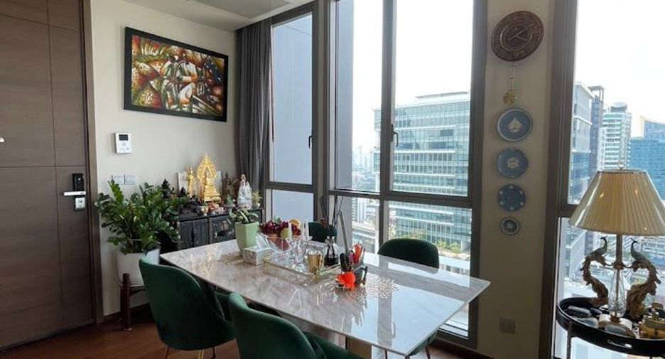For sale 2 bedrooms condo in Watthana, Bangkok