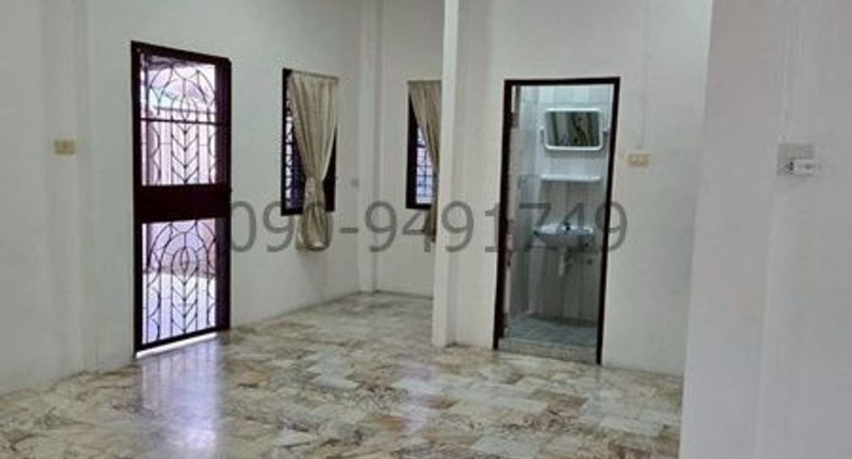 出租 3 卧室 独立屋 在 Khlong Luang, Pathum Thani