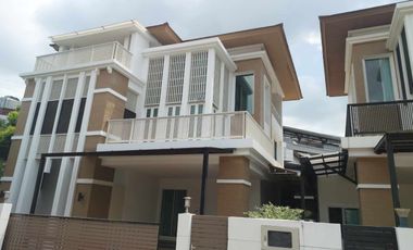For sale 3 ベッドルーム house in Chatuchak, Bangkok