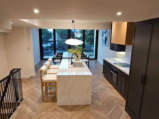 For sale 4 ベッドルーム house in Khlong Toei, Bangkok