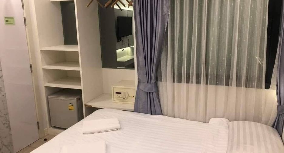 For sale 58 bedrooms hotel in Ratchathewi, Bangkok
