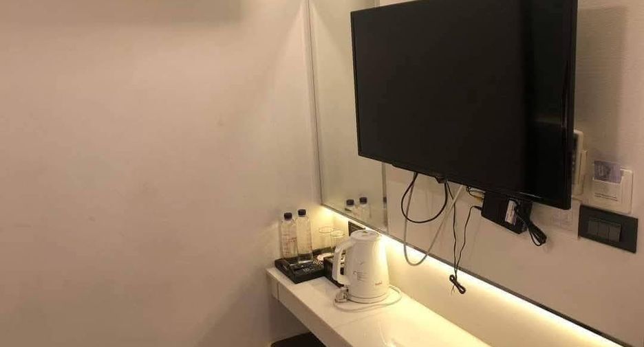 For sale 58 bedrooms hotel in Ratchathewi, Bangkok