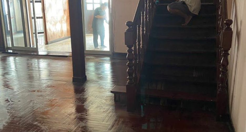 出租 和 出售 土地 在 Watthana, 曼谷