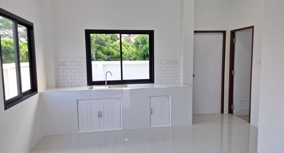 For sale 2 bedrooms townhouse in San Kamphaeng, Chiang Mai