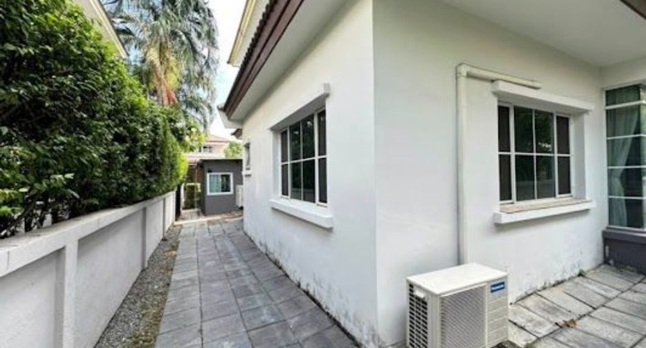 Haus zur Miete mit 4 Zimmer in Prawet, Bangkok